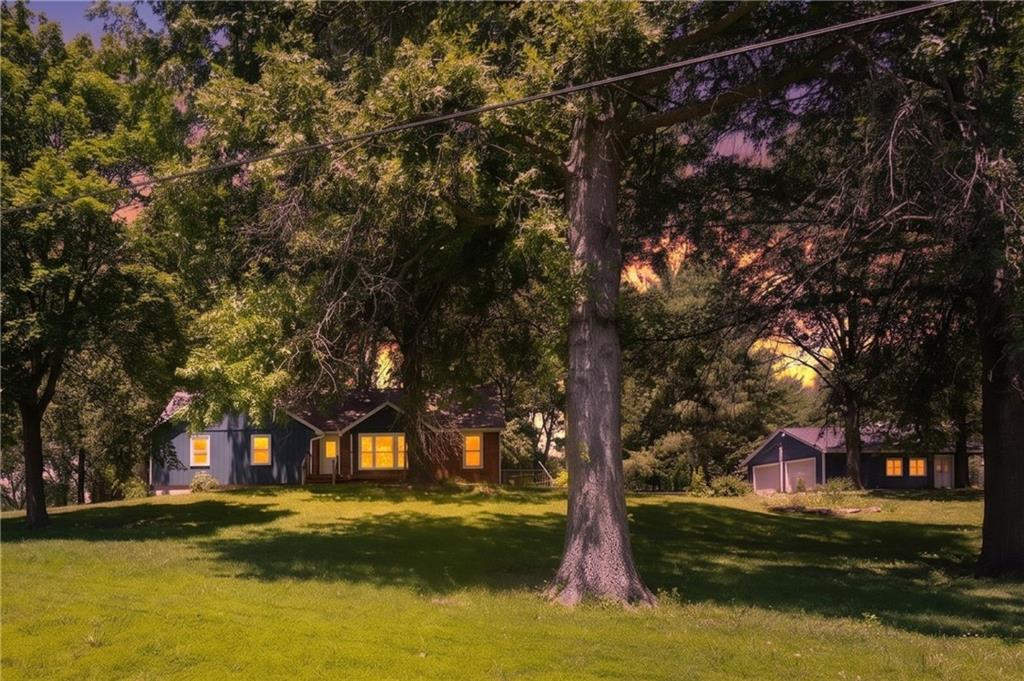 Photo of 1228 Town And Country Lane