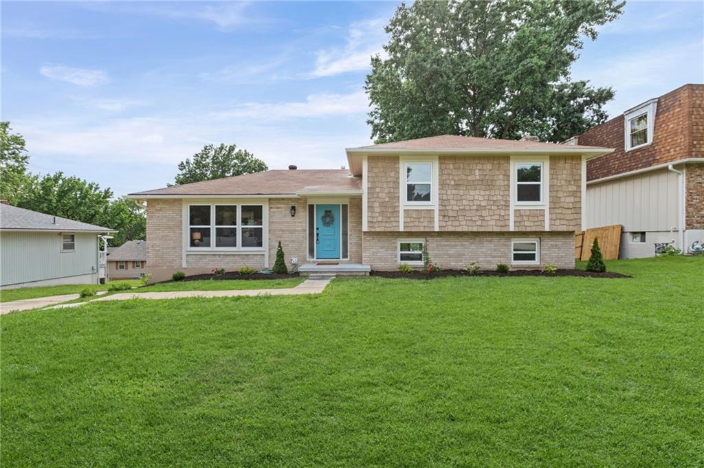 Photo 7 of 2400 N 73rd Place