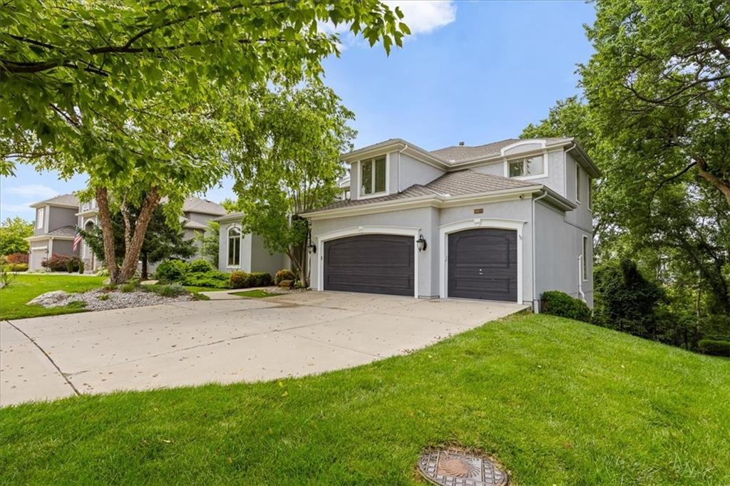 Photo 4 of 9920 Skyview Lane