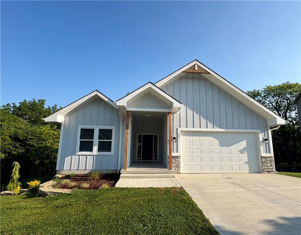 Photo of 801 Colonial Drive