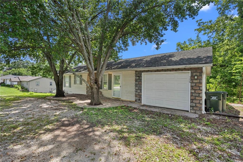 Photo of 506 N Bynum Road