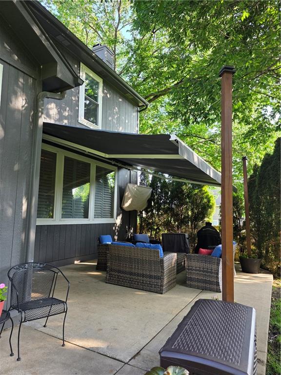 Photo 6 of 200 Shoreline Drive