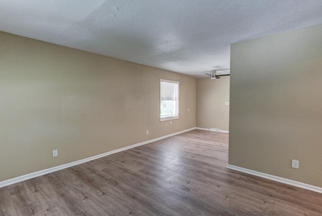 Photo 7 of 4629 Elmwood Avenue