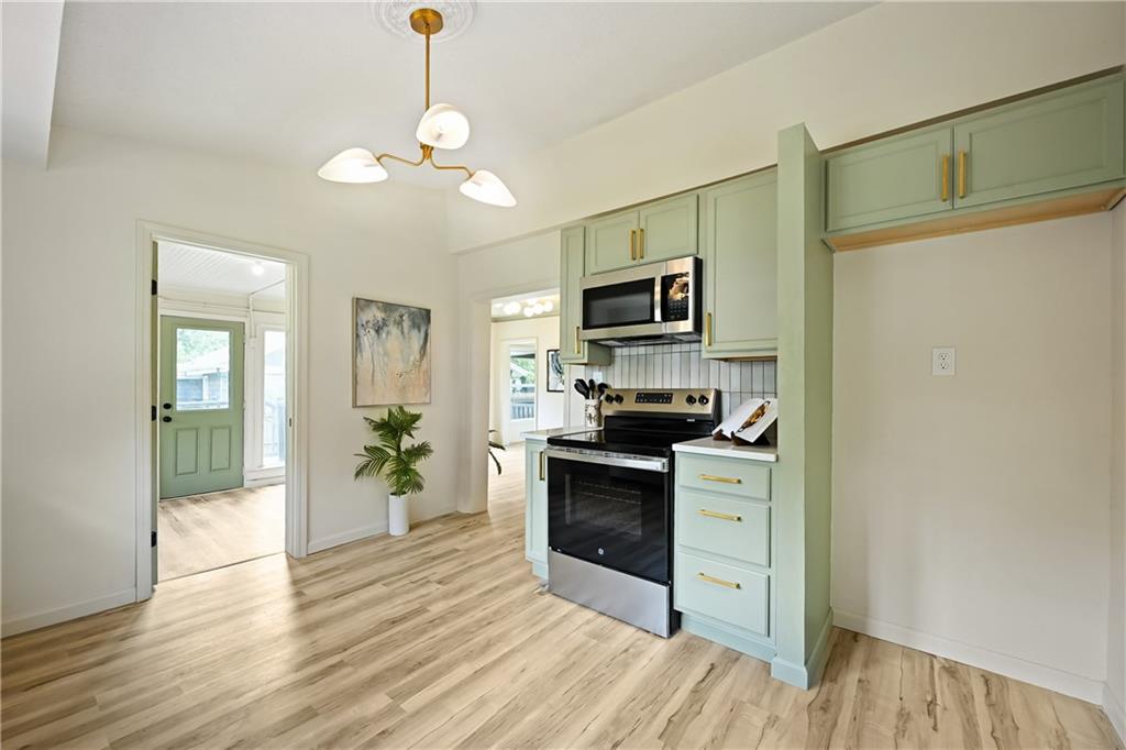 Photo 7 of 110 Campbell Street
