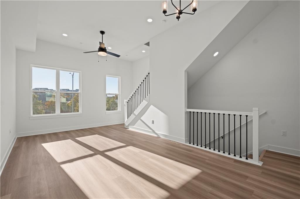 Photo 4 of 459 SW Longview Boulevard