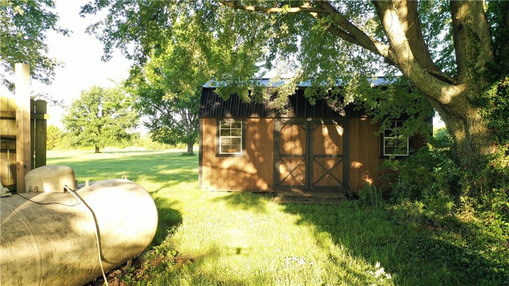 Photo 3 of 37720 Bethel Church Road