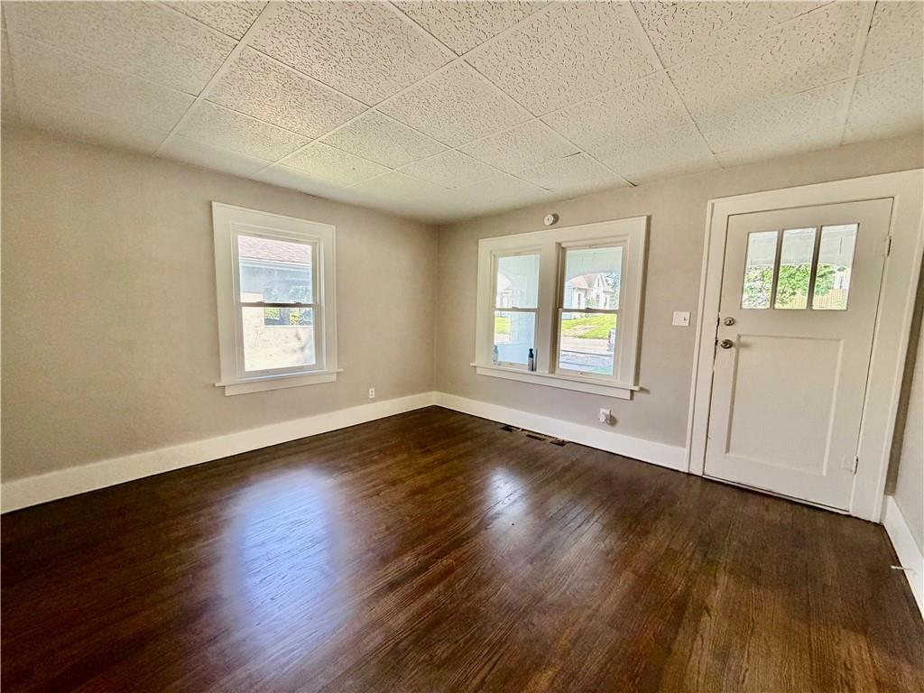 Photo 4 of 3209 Mitchell Avenue