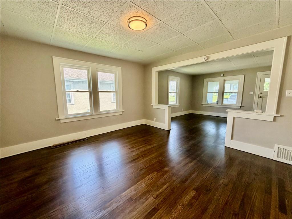 Photo 6 of 3209 Mitchell Avenue