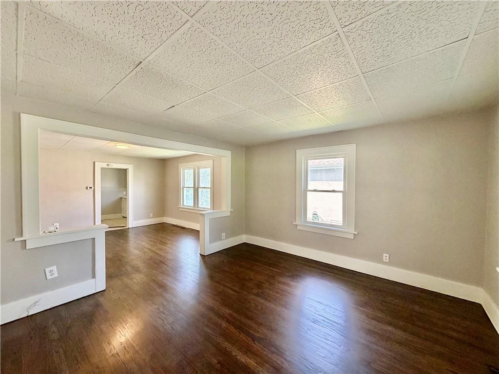 Photo 7 of 3209 Mitchell Avenue