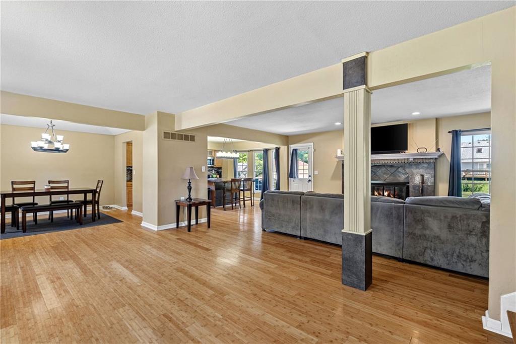 Photo 5 of 1600 SW 24th Street