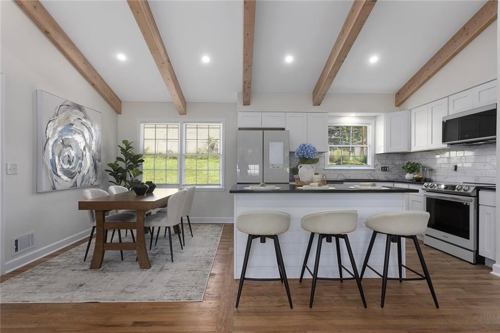 Photo 5 of 4306 NE 51st Street