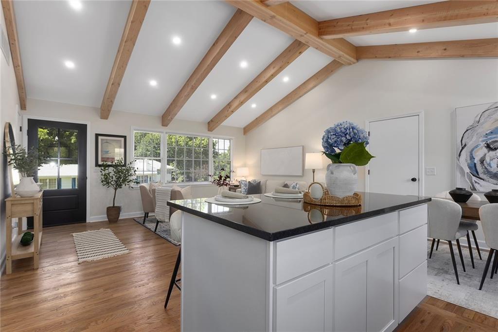 Photo 6 of 4306 NE 51st Street