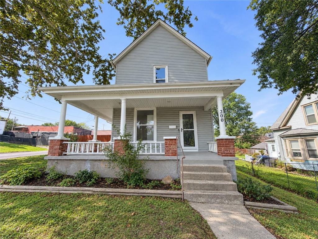 Photo 2 of 200 N 16th Street