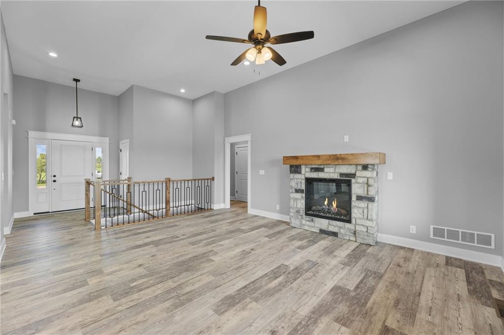 Photo 6 of 1205 Cottonwood Court
