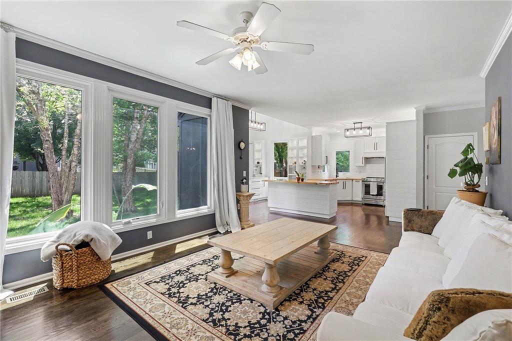 Photo 4 of 14059 W 147th Place