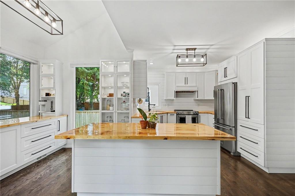 Photo 5 of 14059 W 147th Place
