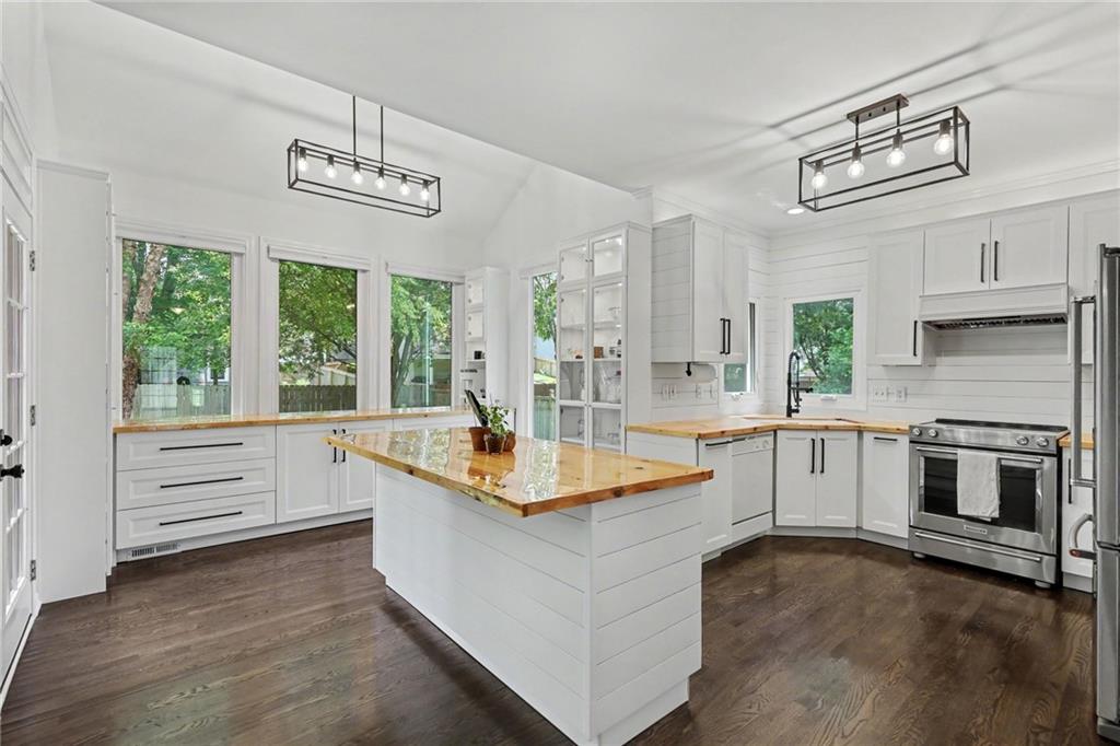 Photo 6 of 14059 W 147th Place