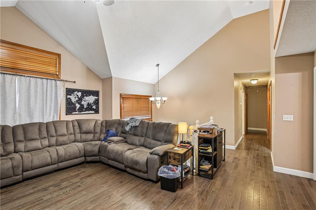 Photo 6 of 203 Broadmoor Drive