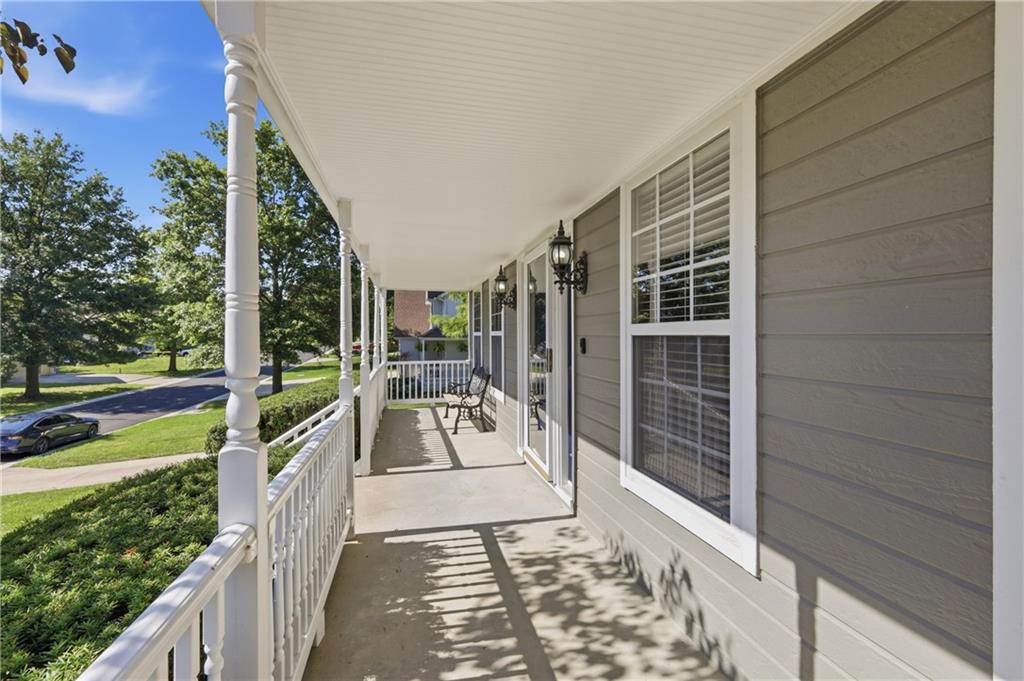 Photo 4 of 4312 SW Seattle Slew Drive