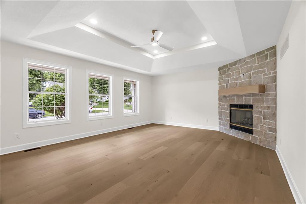 Photo 6 of 701 Horseshoe Drive