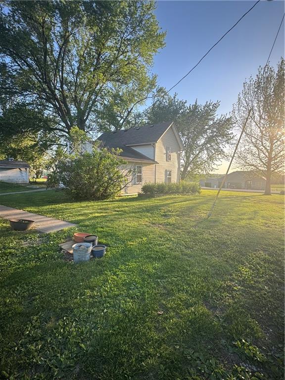 Photo 3 of 16985 SMITH Road