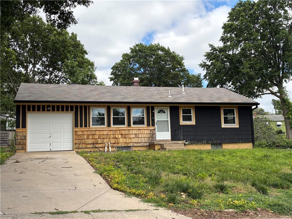 Photo of 12808 E Bowen Street in Independence, MO