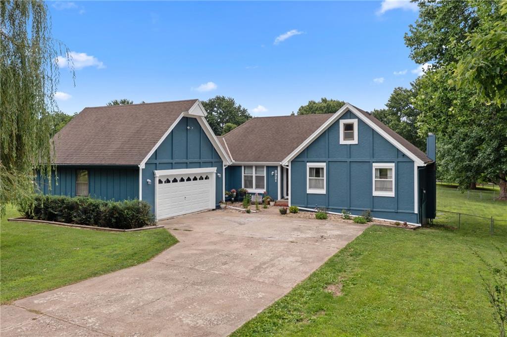 Photo 5 of 8921 Boten Road