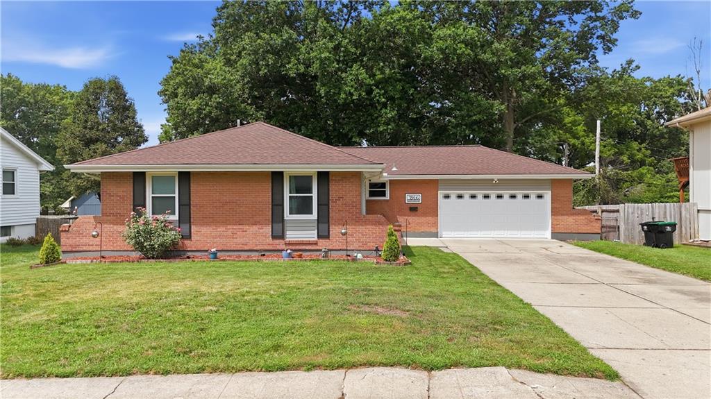 Photo of 3916 Queen Ridge Drive