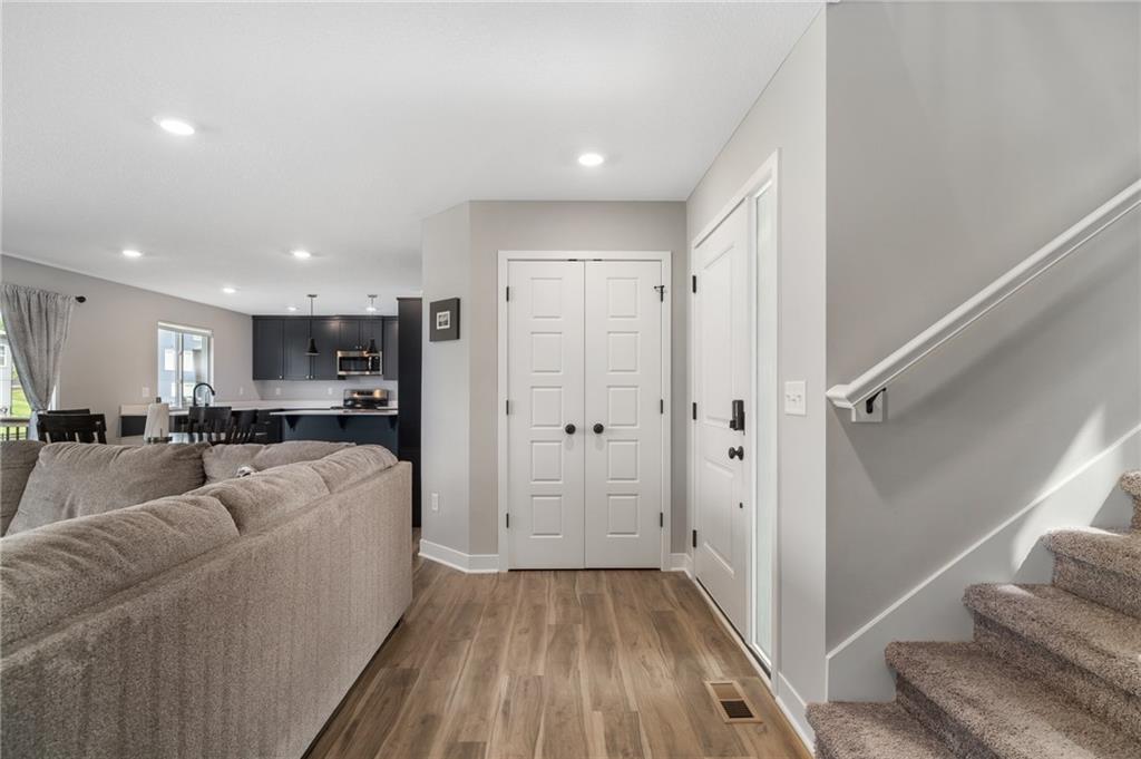 Photo 4 of 18738 Ocheltree Street