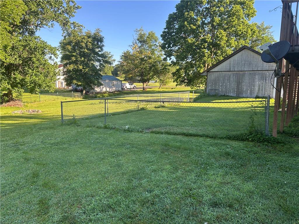 Photo 6 of 6740 SE Horseshoe Drive