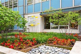 Photo of 333 W Meyer Boulevard #209