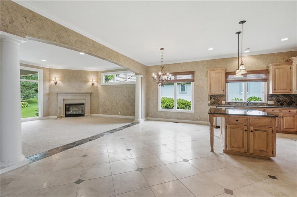 Photo 7 of 15212 Fontana Street