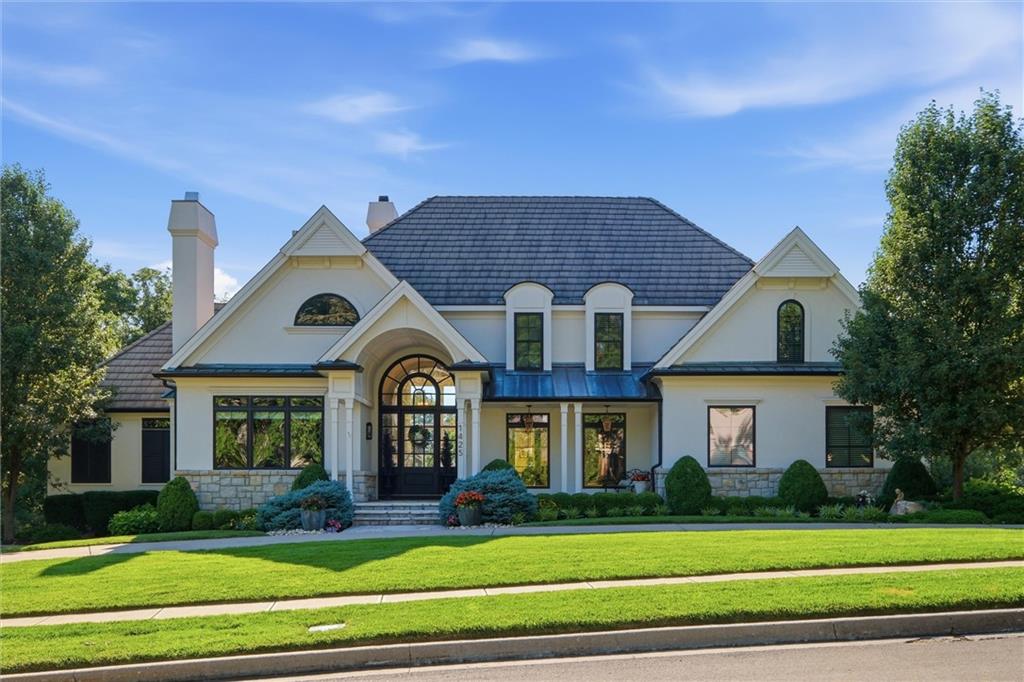 Photo 4 of 1425 Woodbury Drive