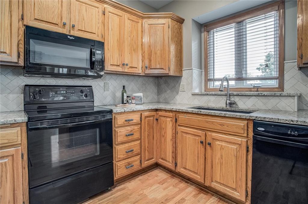 Photo 7 of 3409 NW Nautical Court