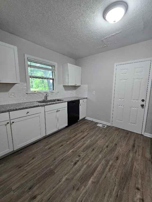 Photo 2 of 9004 E 55th Street