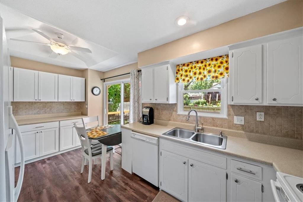 Photo 6 of 14213 W 94th Street