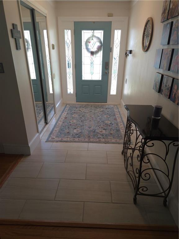 Photo 5 of 1107 E 109th Terrace