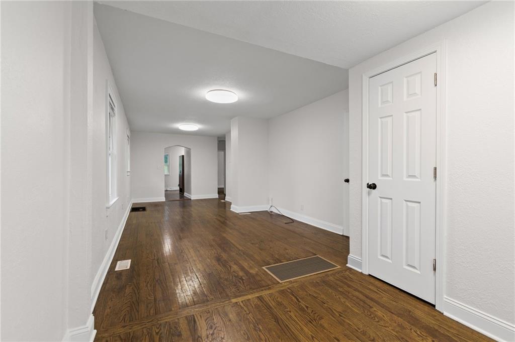 Photo 4 of 1131 N 49th Terrace