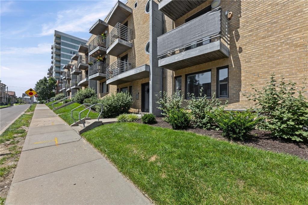 Photo 3 of 4528 N Broadway Boulevard #1N