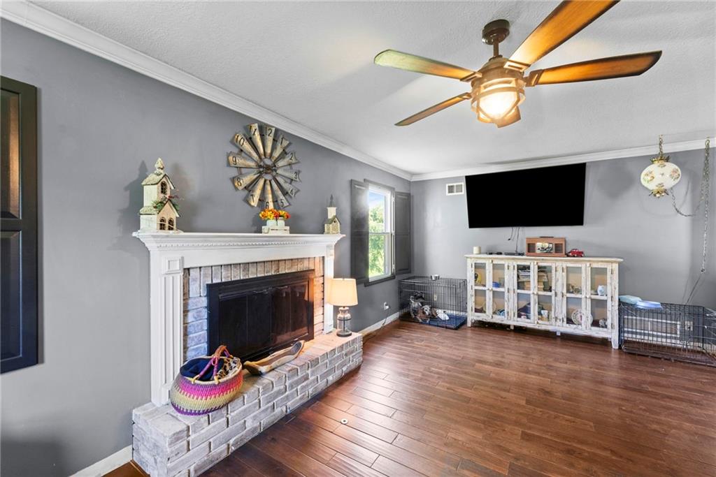 Photo 5 of 915 N 5th Street