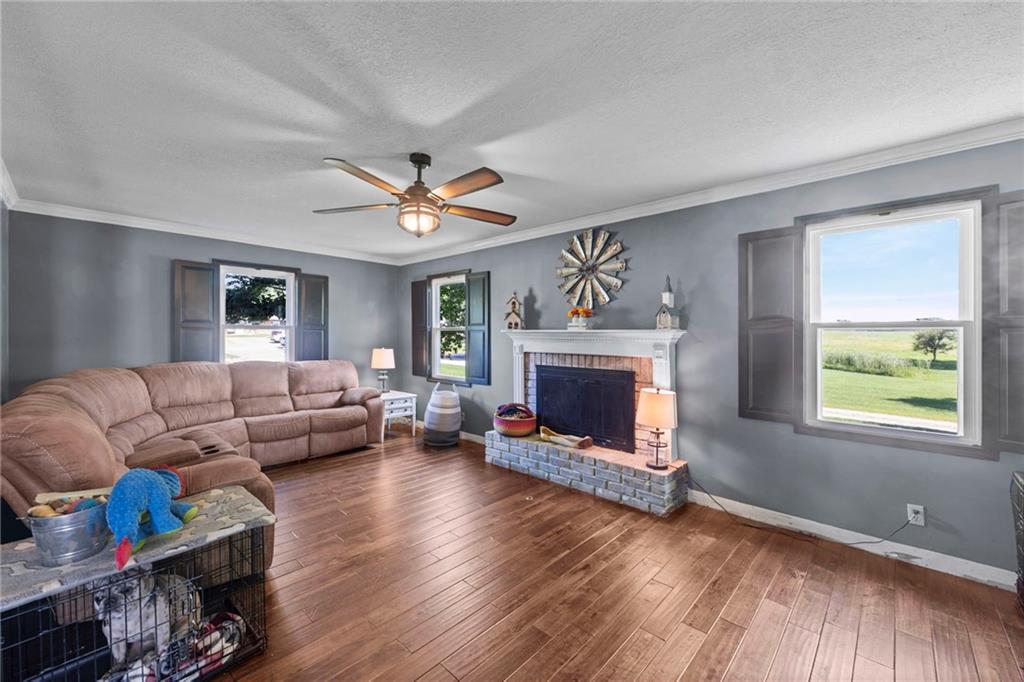 Photo 7 of 915 N 5th Street