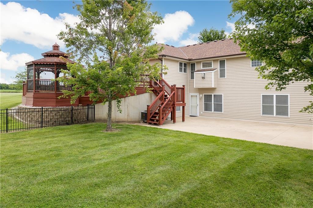 Photo 7 of 7720 SE Delwood Drive