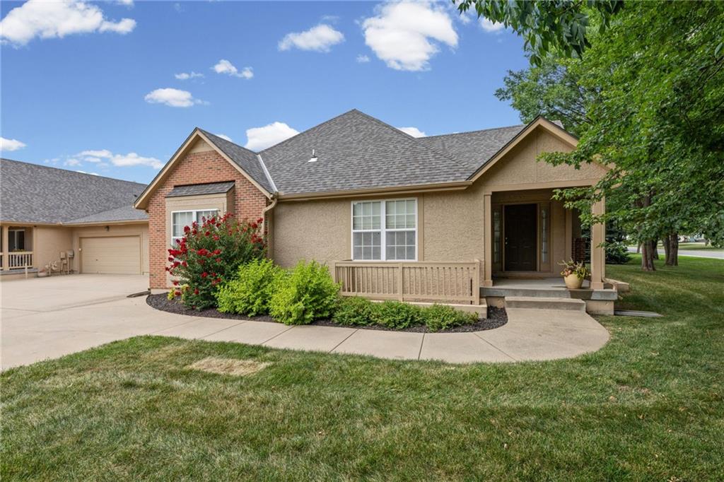 Photo 2 of 15171 S Symphony Drive #3002