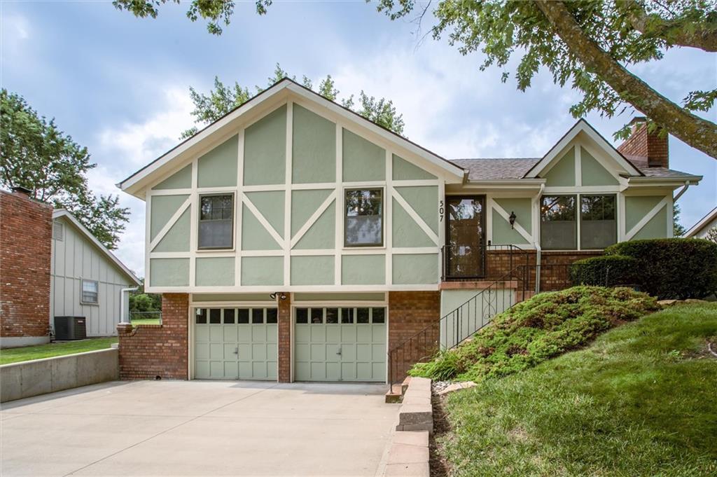 Photo of 507 NE Karapat Drive