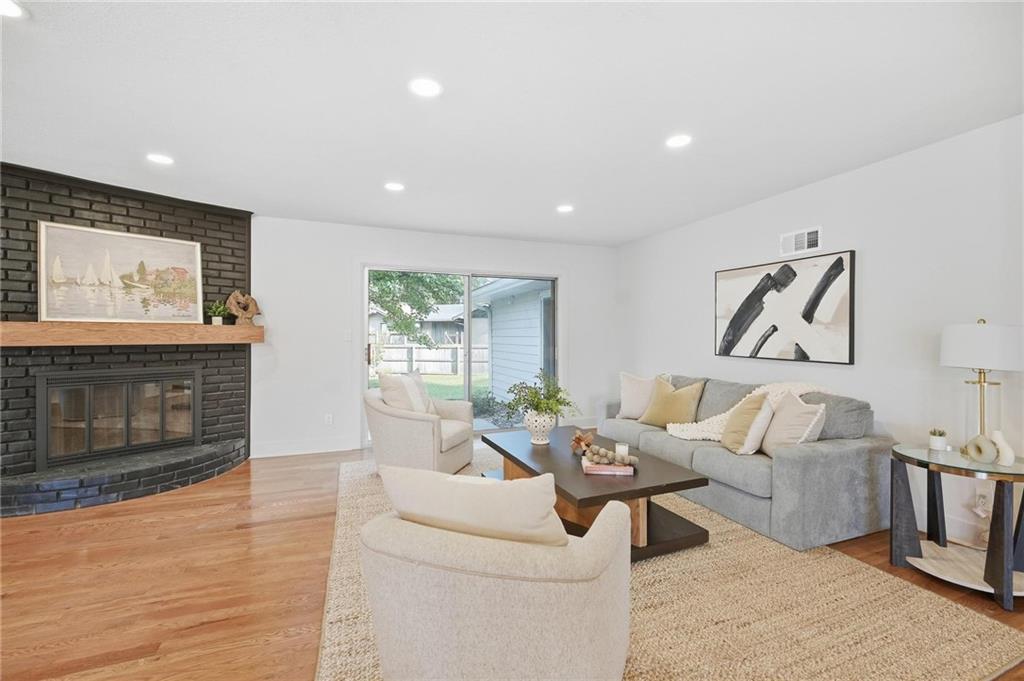 Photo 5 of 7206 W 101st Terrace