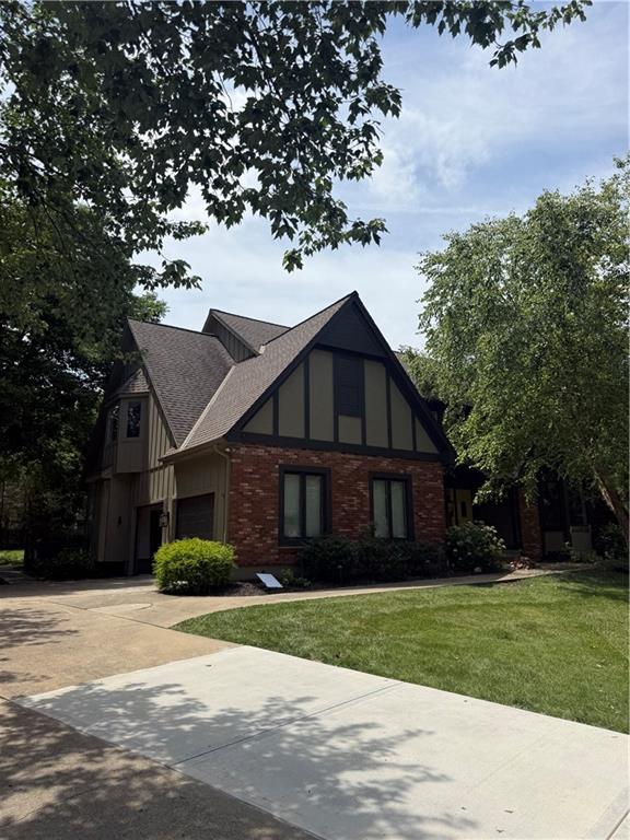 Photo 2 of 3353 W 129th Terrace