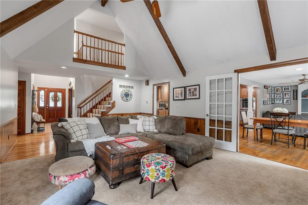 Photo 4 of 8408 W 115th Street