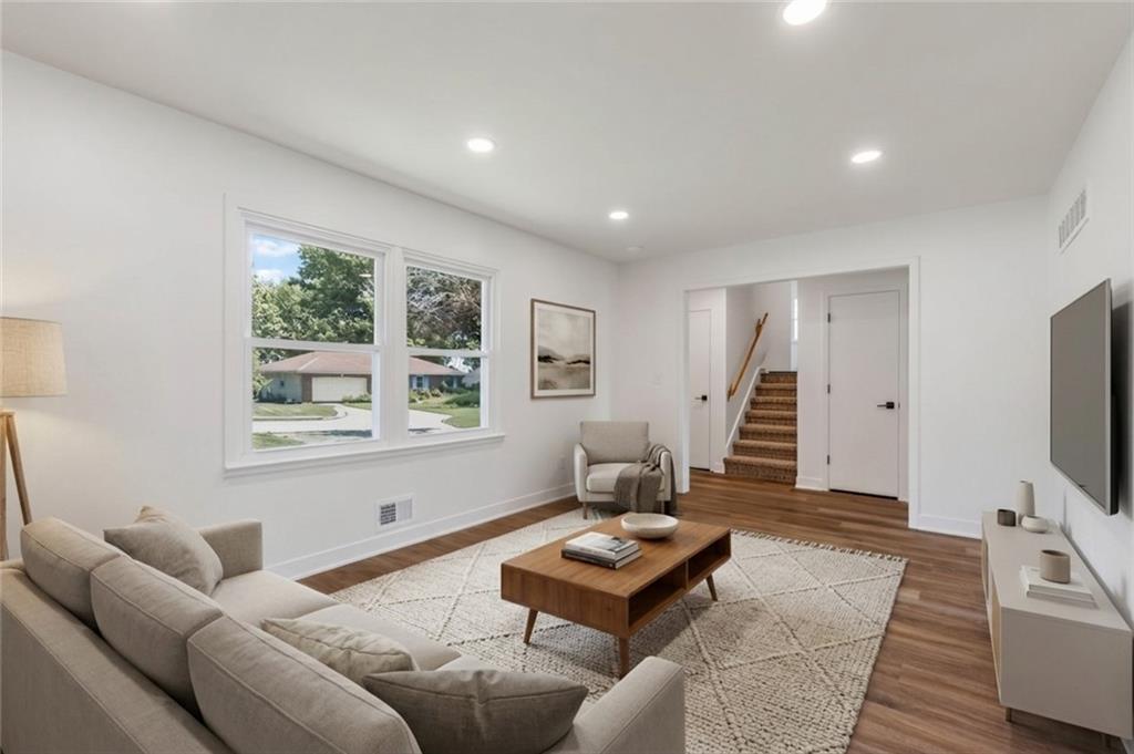 Photo of 1006 Orrington Place