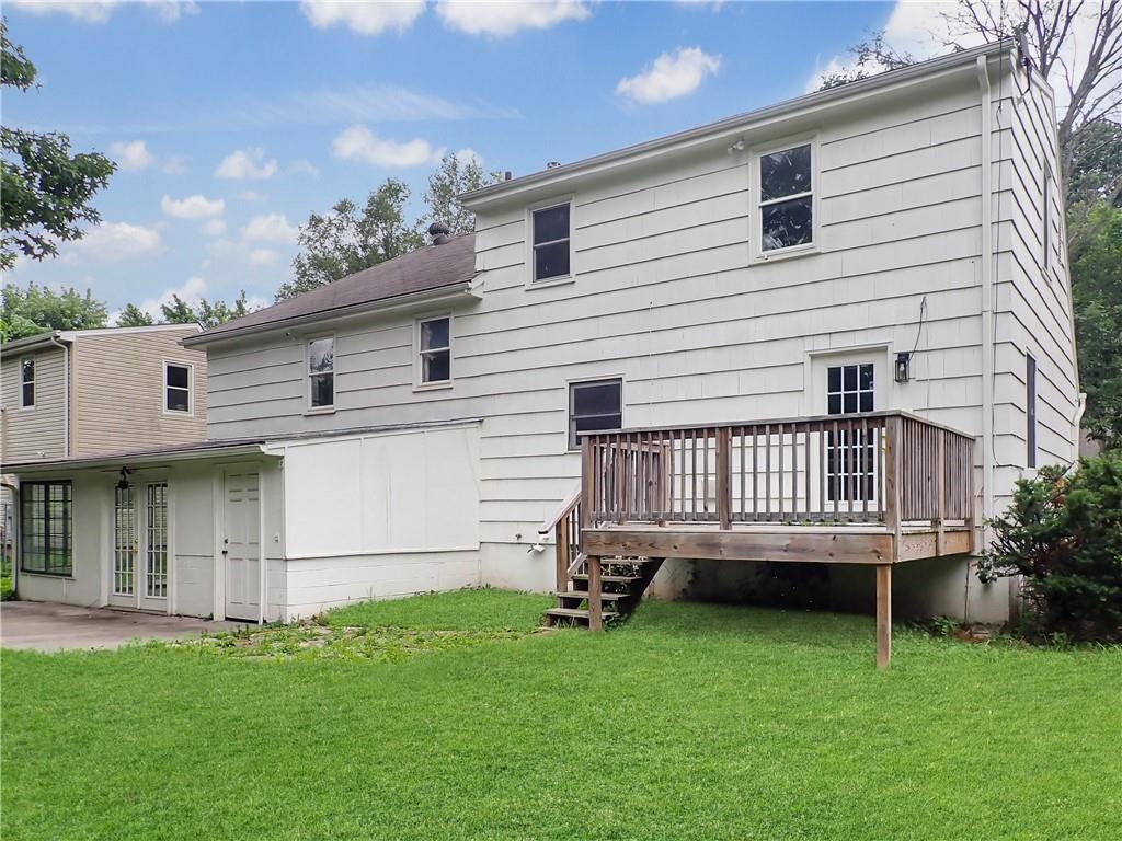 Photo 6 of 13327 Donnelly Avenue