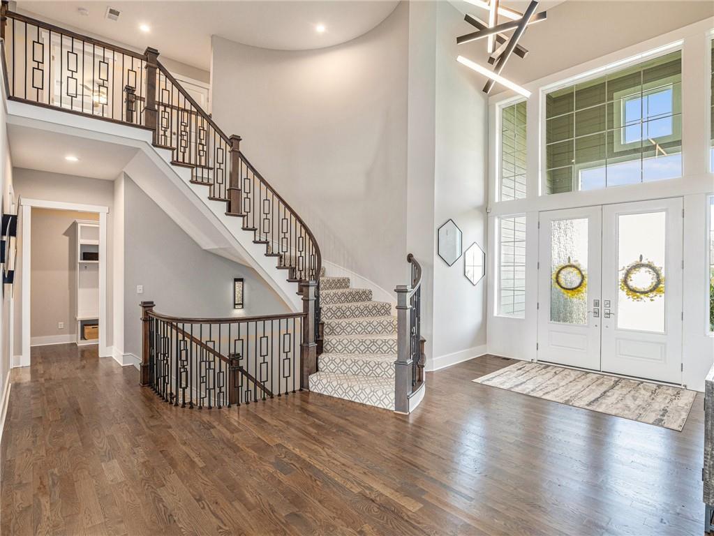 Photo 6 of 17309 Stearns Street
